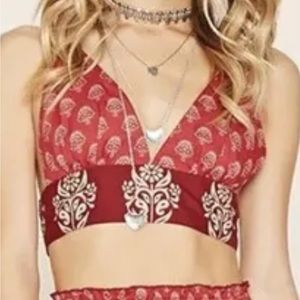 Anthropologie Raga NWT Triangle Halter Boho Crop‎ Top Burgundy White Print Small